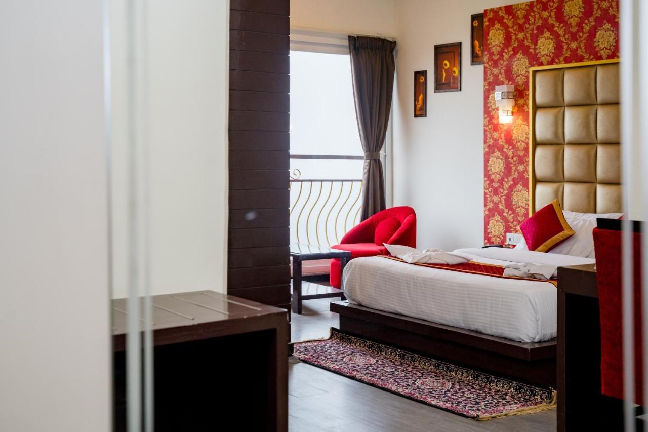 Royal Tara Hotel Gangtok Exterior photo
