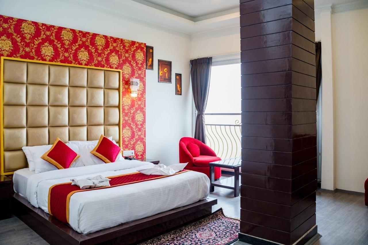 Royal Tara Hotel Gangtok Exterior photo